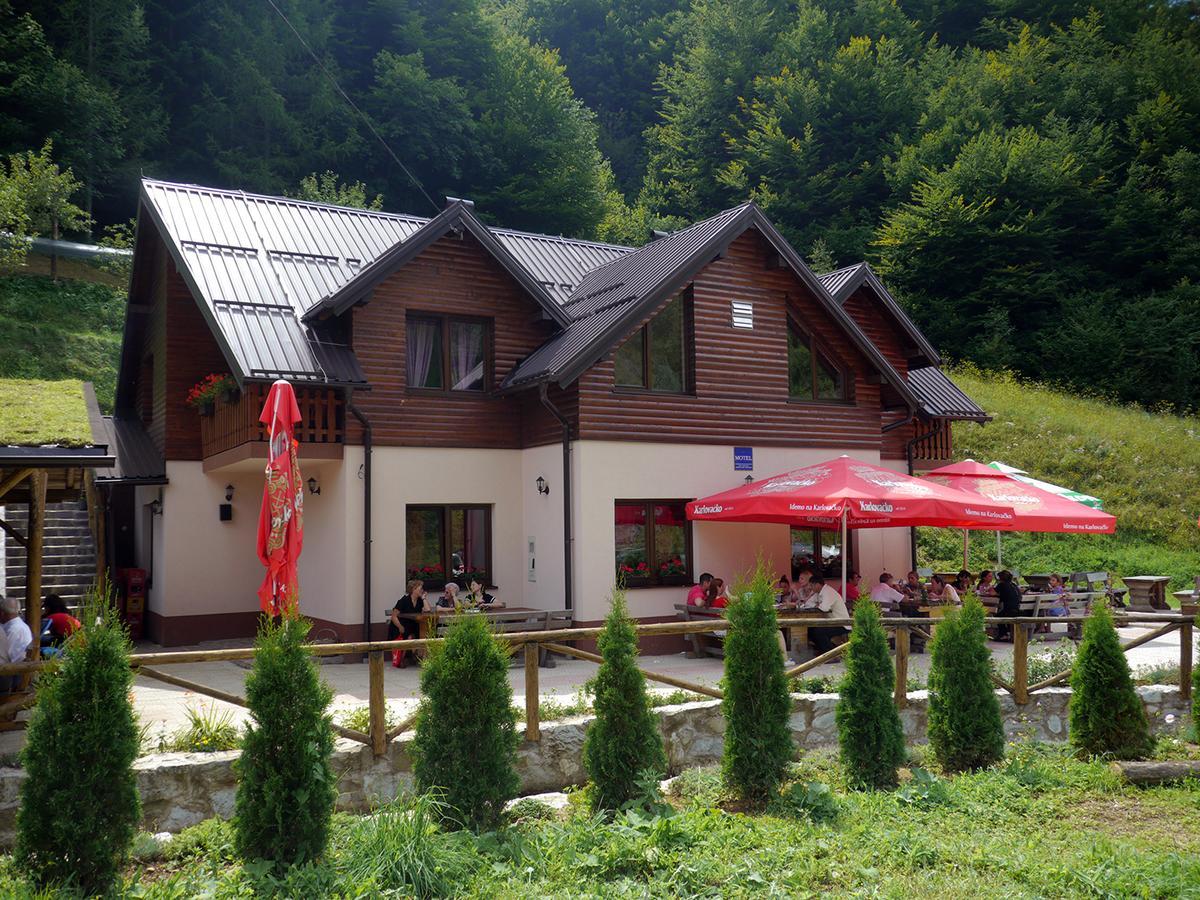 Motel Luka Dezevice Zewnętrze zdjęcie